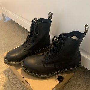 Dr.Martens 1460 Pascal Soft Leather Boots